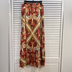 VICI Elegant Pleated Maxi Skirt – Floral Baroque Print